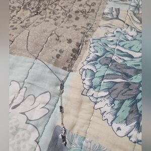 Pretty Rhinestone Necklace